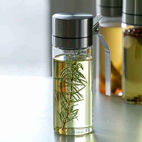 [^:410571]yfUCz_GȃIC⃔BlK[܂ܕۑłIC{g350mTCYłBЎŊȒPɒAtꂵɂAKvȗʂoƂł܂BhbVO⒲ɂgp܂Bڂ_ɋKXłBWOāAL̂ŋlߑւƂX[Yɂł܂B{g͐H@gp\łBCeAɂfX^CbVȃfUCȂ̂ŁAe[uɂ̂܂܏oĂT}ɂȂAHfGɉo܂ByXybNzTCY/10.5~s6.5~18.8cmd/300ge/350mle/1ގ/{gFzEPC_KXt^F18-8XeXX`[APPAVRY/ϔMx/120xH􂢊@/iɂĎgps