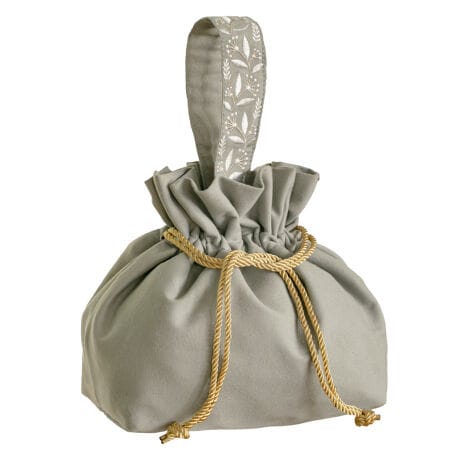 [^:422356]yfUCzChhJ{ƋF̃q|CǵAڂ䂭؂₩ȃ`obOłBJ[͗DF̃AC{[ƃO[2FWJłBƖLɉoĂACełB[͔QŁA1ɂ܂Ƃ߂ĎĂ̂ŁAו΂炸ϕ֗łBۗ܂[ł郁bV|PbgtłB̑fނ̓|GXeɃVo[R[eBO{A@₷AqIłByXybNzTCY/24~s15~28cmi܂܂jF4.5~30cmd/150ge/1ގ/\nF|GXeAȗnF|GXeiVo[R[eBOjY//sω׏d/1.5kg