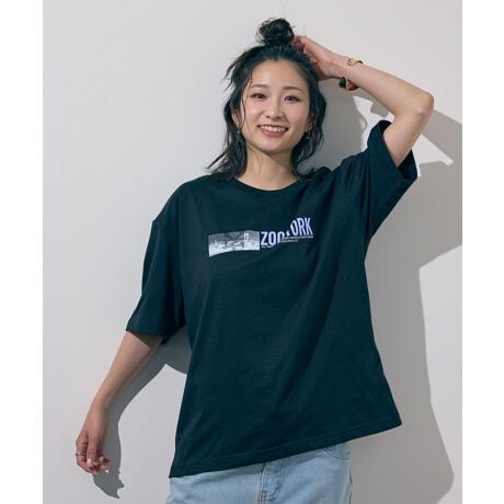 [^:Z2501]ZOOYORKĂ̐VTVcׂ܂IXg[gJ`[FZfZOOYORḰAs̃Xg[gJWAX^CɍœKIYACełD]𒸂Ă܂( *L䇁M)VnɎ{ꂽCOOLȃvgyZOO YORK/Y[[Nz1993Nj[[NɂĐݗRodney Smithihj[EX~XjAEli Morgan GesneriC[CE[KEQYi[j Adam SchatziA_EVbcjɂėグꂽXP[g{[hfbLuhAZOO YORKiY[[Njj[[ÑXg[gJ`[ɑ傫ȉe^ZOOYORKBXg[gx̃eCXg킹~bNXX^CĂ܂B