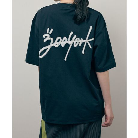 [^:Z2508]Xg[gJ`[FZfZOOYORḰAs̃Xg[gJWAX^CɍœKIYACełD]𒸂Ă܂( *L䇁M)Xm[hCngpĂɃsb^ȏiłIXm[hCƂ̂́An\ʂׂȉʂɂȂĂ{ڐG⊴@\fނłBʊ邱ƂŔւ̐ڒnʂȂȂ萴炵Ă܂BXɐڐG⊴@\Ă̂ŁAď̕K{ACełIyZOO YORK/Y[[Nz1993Nj[[NɂĐݗRodney Smithihj[EX~XjAEli Morgan GesneriC[CE[KEQYi[j Adam SchatziA_EVbcjɂėグꂽXP[g{[hfbLuhAZOO YORKiY[[Njj[[ÑXg[gJ`[ɑ傫ȉe^ZOOYORKBXg[gx̃eCXg킹~bNXX^CĂ܂B