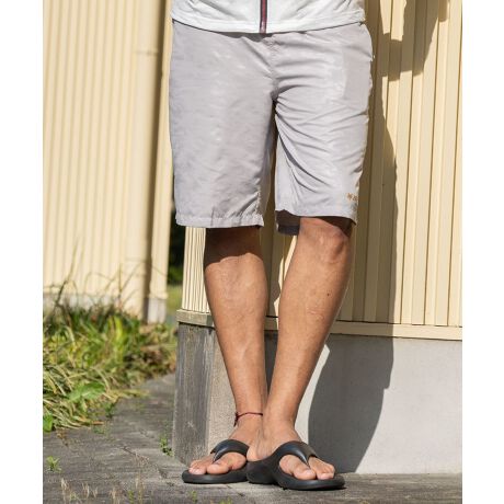 [^:Z2552]Ȃ߂炩Ȕ肪̃GXes[`fނgpp̃T[tpcBANeBuȈۂ̃JtX^CÕANZgɁyʂŊ₷Ar[`v[͂A^E[XAEghAɂΉI₷yʂȑfނ́ACv[͂AAEghA⃉jOɂœKłJtANeBuȈۂāAX^CɍꒅBXg[g郂mg[J[ɃS[hvgf܂ANeBuɂ^E[XƂĂ劈IhȃJ[Őȕ̐͂Ō܂I