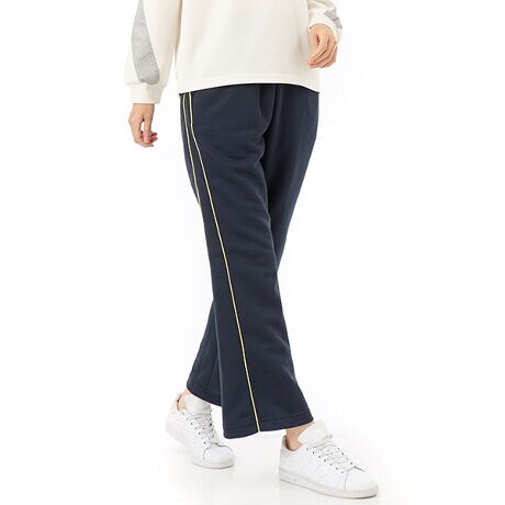 [^:KD560]K-SWISSfBXAɊ̌^Jo[V[Y̏iׂ܂IEMU[ƃ^bNgp̃JbeCOŁACɂȂ邨K₨܂Jo[Enƌ򊴂̂fނŃCLCɕ␮EOE둳Sdlł炭炭Ȃ̂ɂ茩ɁAԂ̃EH[LO^ɈSȔ˃byAzEL@\tȂ̂ŁAtBbglXEFAƂĂ̋@\ĂDGACeł