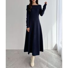 セネア(CENEA)のCENEA　オフショル風スクエアネックロングニットワンピ