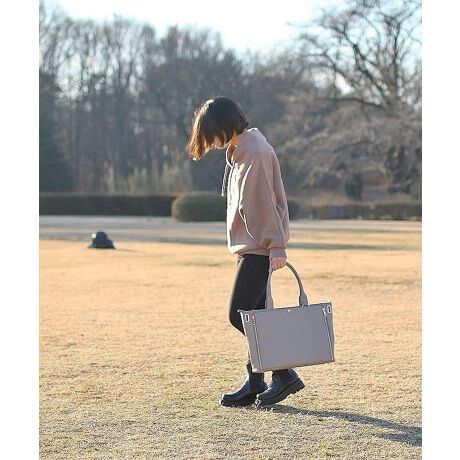 yLsizeg[gobOzcolor  BLACK /NAVY /WINE /GREIGE /OFFWHITE /LAVENDER /CAMEL Oʂ̃rj[(ʃobW[镔)TCht@Xi[ŒE]ĕiɂgpł@\tɓyobOłBړ̎₨d̐CɂgpłNAdlBĐ̕ɂɃoS҂̕ɂIXXł̂邵ƂPUfނgpĂ܂̂ŁAɒuƂɎAetĂ܂̂ŉꂪtɂdlɂȂĂ܂BłONOFFł܂̂ŁAdAɃI^AړOFFAɒONȂǁAigɂΉł܂PC,X}[gtH̃j^[̐ݒɂAۂ̐FƈقȂꍇ܂ƁABʃobWhV[g͕tĂ܂B摜samplêߎdlɕύXATCYꍇ܂BX肢v܂Bv́ȂfނƖƐFڍs\܂Bfނ̐邱Ƃł܂̂ŁA\߂Bӏo^SIZE    W47@H30@  D10rj[ʐρ@@W31@H25MATERIAL  PUivjdʁ@800