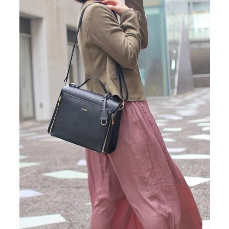 yXNGAnhɃobOz5712炢[BigłɃobOwԁAꏊAꍇAłƈꏏI[ʉ]V[YxOʂ̃rj[(ʃobW[镔)TCht@Xi[ŒE]ĕiɂgpł@\tɓyobOłBłONOFFł܂̂ŁAdAɃI^AړOFF猻ɒONȂǁAigɂΉł܂^ꂵȂ悤{̂ɂ肵cނgpĂ܂BPC,X}[gtH̃j^[̐ݒɂAۂ̐FƈقȂꍇ܂ƁABʃobWhV[g͕tĂ܂B摜samplêߎdlɕύXATCYꍇ܂BX肢v܂Bv́ȂfނƖƐFڍs\܂Bfނ̐邱Ƃł܂̂ŁA\߂Bӏo^SIZE    W28@H21@  D10rj[ʐρ@@W20@H15MATERIAL  PUivjdʁ@750