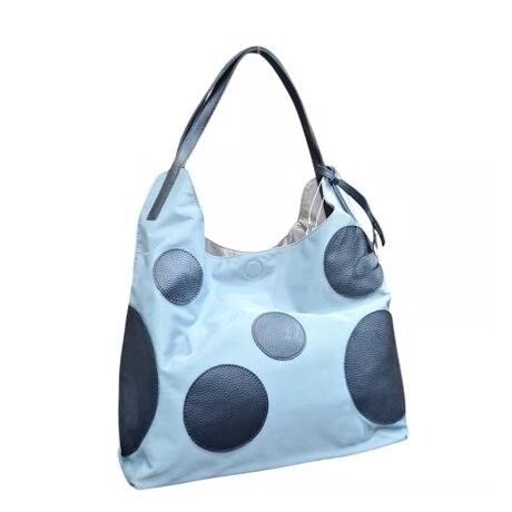 [^:G30418]{̂̃|iCɊی^ɃJbgvڂ񂰃obOłBnhɋvgpBo[VudlłЂԂƖñVv񂰂ɕϐgIJWAR[fɃsb^ȃfUCɂȂĂ܂BOV_[tĂ܂̂Ŏ΂ߊ|ƂĎgpł܂BSize@W36cm@H39cm@D13cmdʁ@470dlfށ@@v@|GXe{́@t@Xi[|Pbg@1@t@Xi[|Pbg@1@I[v|Pbg2v́ȂfނƖƐFڍs\܂Bfނ̐邱Ƃł܂̂ŁA\߂B