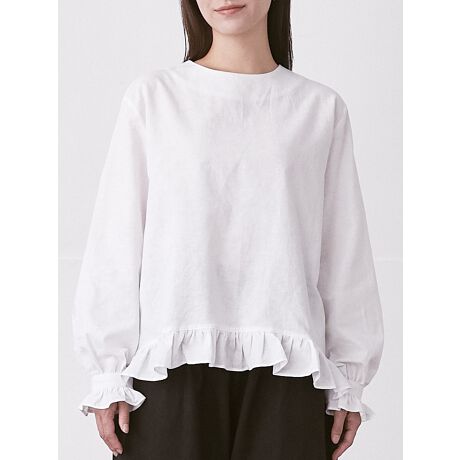 [^:D9377]ȖIbNXfނ̃vI[o[uEXBn̂IbNXfނgpĂ܂BƑɃt{AÂ𗎂Ƃ񂾃vI[o[uEXB͂A𒷂߂ɂĂ܂BItƃN̒2FB́Aƃm[J[BC[hɂg₷AANZT[fVvȃfUCłB낪[v{^ɂȂāAԂ^CṽuEXłB̓tA{^ЂƂĂ܂B