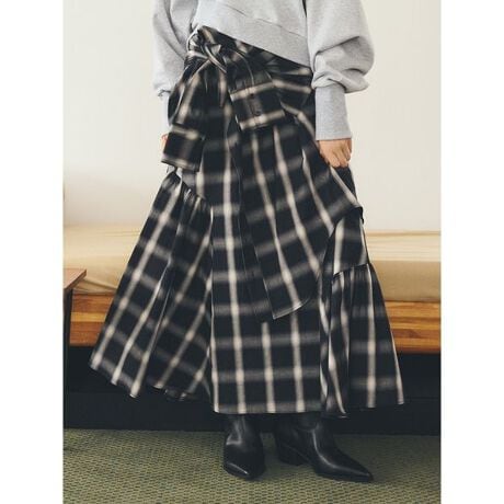 [^ԁFRWFS254054]VvȃtAXJ[gɃVchbLOό`XJ[gBYVc̃p^[̂܂܃XJ[g̃EGXgɊݍ\zIɎdグ܂BVcp[c͂̂܂܂ł̒pAȎp[cTChŌŕό`Ȃ߁Bd˒ł͊ȂC[hogh̃tH[VACełB;Ȃn;Lk;Ȃ;Ȃň;┖聦Ɩ̊֌WɂAۂFČꍇ܂B܂p\REX}[gtHȂǂ̊ɂA኱iƉ摜̃J[قȂꍇ܂B\߂Bi̐F́AiPi摜QƉB i摜̓Tv̂߁AFTCY̎dlɕύXꍇ܂̂ŁA\߂B