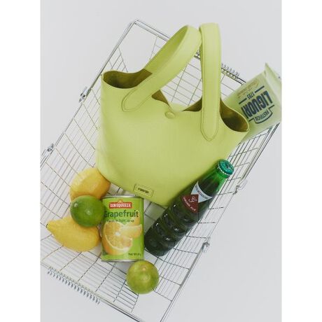 [^ԁFRWGB255513]<b><font color=#ff5b5b>BRWWEBJ[ƂȂ܂<^font><^b>_炩V{̂鍇ƃXEF[hn\荇킹ngpAꖇdĂłƂVGbg̃oPbgobOłBɐcՂ肳Ax肳Ă܂BXibvtŌdlŁA500̃ybg{g錩ڈȏ̗eʂƁArɂ鎝̒Ŏg₷ɂ܂BR[fBl[g̃ANZgɃsb^ȃvCtȐFWJɂȂĂ܂BƖ̊֌WɂAۂFČꍇ܂B܂p\REX}[gtHȂǂ̊ɂA኱iƉ摜̃J[قȂꍇ܂B\߂Bi̐F́AiPi摜QƉB i摜̓Tv̂߁AFTCY̎dlɕύXꍇ܂̂ŁA\߂B