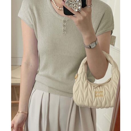 [^:skt985a]VGbgŏ炵Ă郊uTVcB悭tBbg郊ȗfފAYȃ{fBCグ܂Bx[VbNŎg₷LxȃJ[oG[VȂ̂ŁAFIXXłIVvȂƊw[lbNfUCŁAfReC܂Bt`X[u͓̘rƌ׌ʔQI@@@@gpĂ郊un͏_炩ʋCAԒpĂKȒSnłBVvȃfUCȂ̂ŕĩ{gXɍ킹₷ATybgWXJ̃Ci[ɂIXXłFREE:g35 49 52