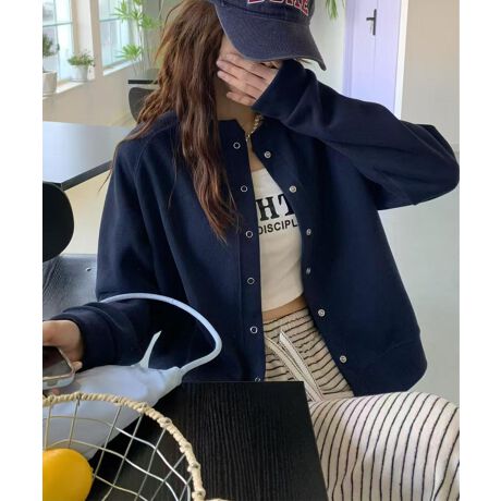 [^:xai25001a]NVJȃP[u҂݃fUC̃J[fBKBVvȃN[lbNƃ{^œgɂoɂœKȈꒅB_炩ȑfނSn悭AbNX̂VGbgŋG߂킸L􂵂܂BfjpcƃXj[J[ŁAJWAȓX^CɁBXJ[g⃏ChpcƑgݍ킹āAiȃtF~jR[fɁB^[glbÑCi[킹΁AH~̃C[hX^CBYɂđfނقȂ܂M55 g54 71L 57 g56 72