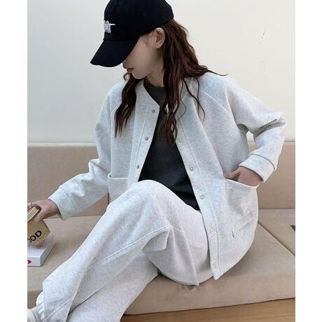 [^:xai25007a]VvŎg₷XEFbgfނ̃J[fBKBtg{^dlŒEȒPB悢芴̂VGbgŁAJWAȓgy߂̂o܂ŕL􂵂܂B␞ɃufUCASnƃtBbg𗼗ACełBfjpcƃXj[J[킹ăJWAȃX^CɁBXJ[g⃍OpcƑgݍ킹ėR[fɂœKBCi[TVc^NgbvāAG߂ɍ킹C[hy߂܂BYɂđfނقȂ܂M61 g60 69L 63 g62 70