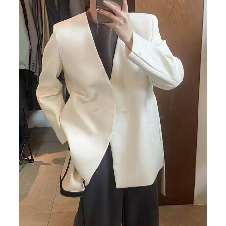 [^:mte56685a]EGXg̃{fUCIȃ_u{^WPbgBVvȂ炵ĂX^CŁAX^CbVGKgȈۂ^܂B{ŃEGXgi邱ƂŁAVGbgɃn܂AX^CAbvʂQBǂȃV[ɂΉł閜\ACełByʂłȂ₩ȐnB炩ȔGƒ悢LkAVɂȂɂAȒPȂ߁AgɍœKȑfނłBfjXbNXƍ킹āAJWAłȂGKgȃX^CɁBs[X^CgXJ[gƑgݍ킹āA炵VGbgĂR[fBl[gɁBtHɂ҂ȌyHDƂāAG߂̕ςڂɍœKłB74 g55 42 ŏ60