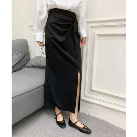 [^:yxu2248a]iȃtgXbg胍OXJ[gBAVg[ȃEGXgĩfUC̊vXA炵VGbgĂĂ܂BtgXbgő΂ǂAтɂ肰ȂoĂ܂B߂̏䊴őlۂAuEXjbgƂ̑QłBʋ΂͂AH₨oɂ􂷂AꂽꖇłBS EGXg60 XJ[g83M EGXg64 XJ[g86