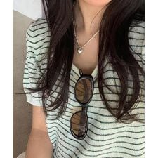 ボーダー柄半袖ニットトップス