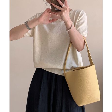 [^:xca8329a]݌ɑ@ׂȂ҂ݕ̃fBe[jbggbvXBVvȂ肰ȂfUC|CgŁAii`ȈۂɎdグꖇłB_炩Lk̂fނŁAKȒSnB肵Ǎ^I΂ȂYȃVGbgŁAgɍœKBpcɂXJ[gɂ킹₷AItBXJWAɂ߁BꖇŒĂAC[hĂ􂷂閜\gbvXł53 g46 38 ŏ22