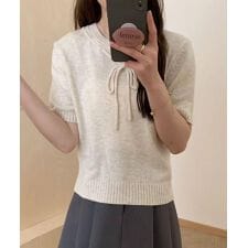 リボン付きフリル襟半袖ニットトップス