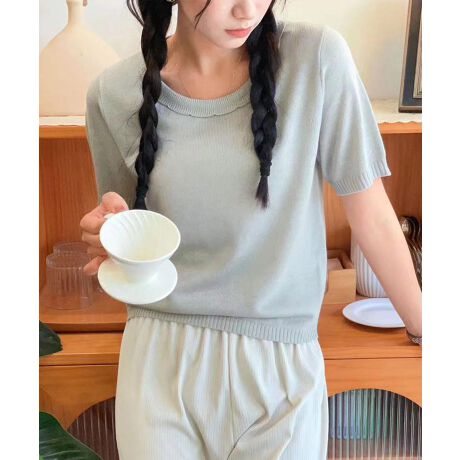 [^:xrd8680a]ȕŁAƒT}[jbgTVcBVvȂiȈۂ^ꖇŁA񂵗͔QłBقǂ悭̂ɉXg[gȃVGbgŁA肵AƊoB_炩ȔGŁAG߂ɂKȒSnL[v܂B51 g38 31 ŏ22