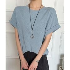 ゆったりシルエットTシャツ