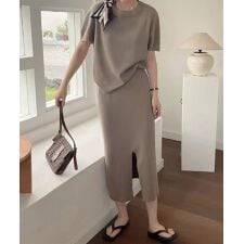 ニットセットアップ