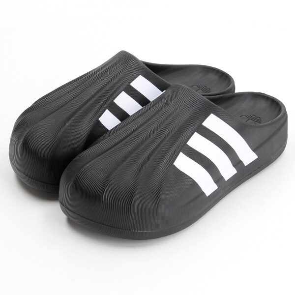 アディダスオリジナルス　adiFOM SST MULE　サンダル　ミュール adidas サンダル SST ミュール / Mule アディダスオリジナルス