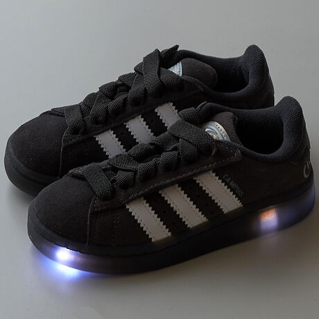 [^:JS1281]LpX 00s LEDCg RtH[gN[W[ LkV[[X V[Y LbY / Campus 00s Led Lights Comfort Closure Elastic Lace Shoes Kidsqǂ̑𖾂邭Ƃ炷LEDڂ̃Xj[J[BadidasLpX V[YŁAadidas炵ɂ炽ɐGĂ݂悤Bv~AȃAbp[ƃNVJȃVGbggȕ͋C\ALk̂S[XŒEN`BтɌPLEDCggݍ܂ꂽfBe[́AƎqǂ̂CɓBAbp[ƃ\[ɂ͓nFgAACRjbNłȂȈۂ^BM[tBbgʃt@Xi[̃XgbvtLk̂V[[XU[ƍfނ̃Abp[eLX^CCjOo[AEg\[
