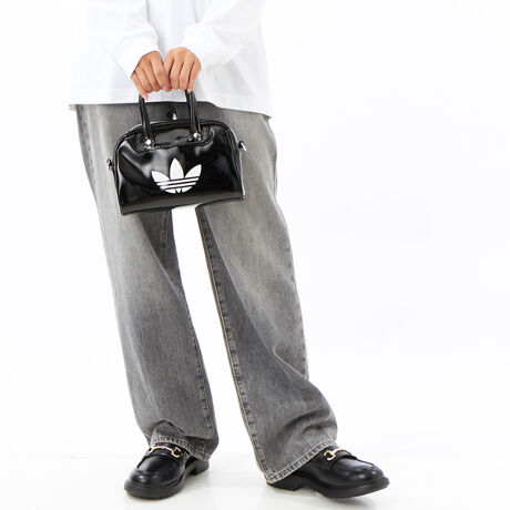 [^:MBH67-JX0247]Gidグ̌򊴂ƑʂȎy߂~jobOBA[JCuX^Cx[Xɂ̃AfBJ[~j{EOobÓAKigȃX^CŎ^ׂBV_[ɂnhL[ɂgÂpegdグƃRgXǧfBe[X^CbVȈۂoBOE\ȃXgbṽoG[VLA^xbgvXB̂gtHCANZgɂȂĂBTCYF7 cm x 22 cm x 14 cmeʁF2.5 L|E^100%WbvN[W[