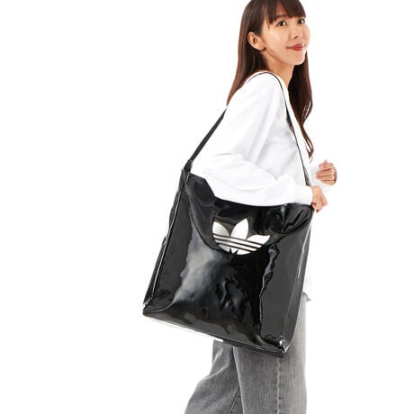 [^:RO790-JY2542]̉ו܂X|[eB[Ō̂Vbp[ŁA]TĎ^ڂB̂peg|E^̃AfB_XVbp[BZnhƒV_[XgbvŎIׂ邾łȂACJ̓WbvdlŕKiȒPɏołB̃Wbv|PbgɏmɎ[łAvg̃gtHCSANZgɂȂĂBTCYF9 cm x 40 cm x 42 cmeʁF21.0 L|E^100%WbvN[W[