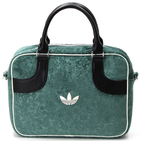 [^:SW466-JX3195]AfB_X IWiXƃoeBEhɂGACi[obOBCpNĝACe𐶂ݏo2̃uhɂR{[VBAfB_X IWiXƃoeBEh肪̃V_[obÓAgɂ傤ǂTCYłȂAƑ݊BnF̃t[vgSʂɂ炢AG{XH̃gtHCSŎdグfUCB}bgȃ|E^fނ̃XgbvƃnhŁApr݁BTCYF22 cm x 30 cmeʁF2.5 L|GXe100%WbvN[W[