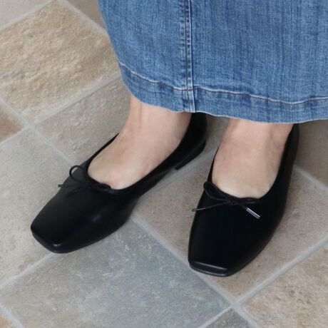 [^:21511][^:21511][Ђɂ]En100N𒴂u̋{Xv͑S̕SݓXŃCxgPOPUPŃfB[XV[Y̔ĂЂłB[iɂ]ELklvgpĂ̂őݔQEb[߂̃fUCȂ̂ŒEɂEБ23.5cmŖ140gƌyʐ݌vȂ̂ő̕SȂEƂɐcĂȂ̂ŁACCꂵɂE炭E̋l܂{ł @ E𗎂Ƃ _炩zŌy@A\ʂ̃zR≘菜܂Błȉɂ́A܂𐅂Ŕ߂tzɊ܂܂Đ@܂B̌A܂cȂ悤ɐ@܂B EzŐ@ cȂ悤ɊzŒJɐ@AR܂B˓͔܂傤B EیXv[gp hXv[یXv[gpƁA␅̐ZhAC𒷎܂B