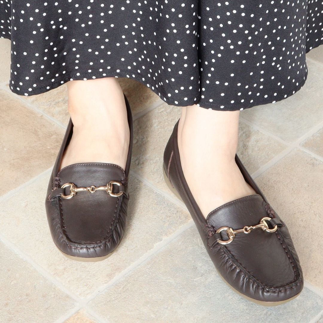 [}C]HS {v rbg [t@[ /A[v~AiR-PREMIUMj _[NuE