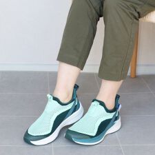 phiten スニーカー