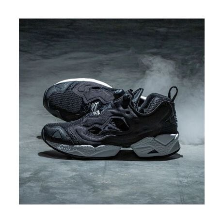 [^ԁF68677962]^INSTAPUMP FURYB90's COLOR PACKB^̓IȃfUCɉA^ƂȂvg^CṽfUC̗pfByi̓z|vōD݂̃tBbgɒ߉\ȃXbvIX^CFႢyX^bt̂߃|CgzJ[Ox[Xɍ̗pA^̃fUC𗎂Ƃ񂾊󏭉l̂郂fłBWF_[XŒp₷A\bNXƂ̃R[fBl[gJWA_Ẽ|CgƂĂsb^̃ACełB[J[iԁF100008357