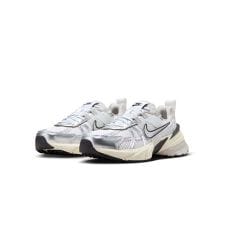 レディース ナイキ ウィメンズ V2K ラン