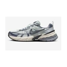 レディース ナイキ ウィメンズ V2K ラン