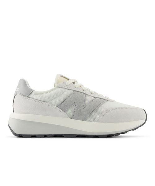 [}C]Y 370/j[oXinew balancej WHITE