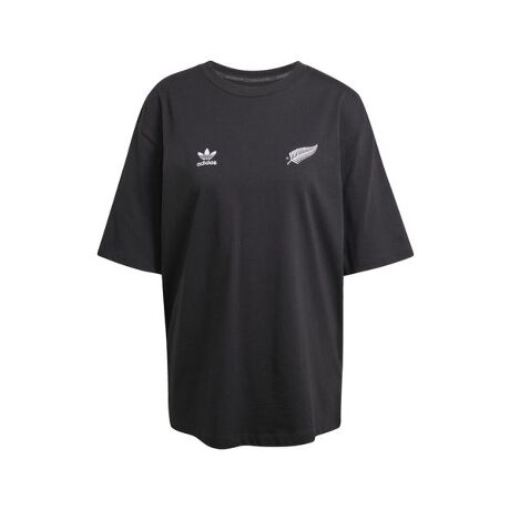 [^ԁF0002KPQ2602]ÂǂAfB_XDNA󂯌pA[YtBbgTVcBIt^CpɃfUCꂽÃ[YtBbg̃AfB_X Or[T Vc𒅂āAI[ ubNXւ̔MC悤BfނɃ\tgŒʋCɗDꂽRbgVOW[W[̗pAƂX^C̉KȈꖇBEIɗLȃVo[t@[(V_)ƁA΂̋ɂےIȃgtHCAX|[cւ̏M𕨌ĂB[J[iԁFKPQ26 JD4071