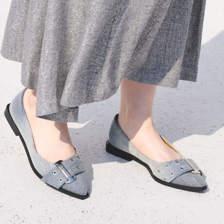 [^:GRAIL-UA]GbW̌xghȑlACeB̂郌U[ڂ䂭AtbgpvXBԂȃxgƏ炵|CebhgD}b`ăX^COiグĂ܂Bkq[̍l2.0cmSTEVE MADDEN(XeB[u}f)uSTEVE MADDEN̓j[[ÑOAChVeBɋ_\A{ɂ͂ȂVѐSfUCŖ͂ӂV[YWJĂuhŊCOZũn[gݍLe܂Ă܂BAb́uY2Kvt@bVےu[c~[\IȃfłB