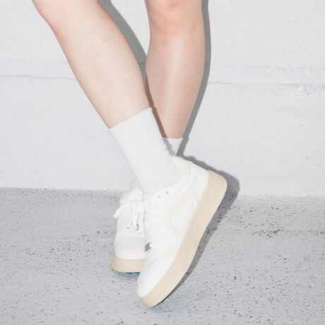 [^:BAL HARBOUR-UA]lɂ͂܂ANVJXj[J[͂B[eNŕ₷\BC悭ANZgɁAR[fBl[gɃvXAVo[J[̃SGbWۂɁBXJ[gX^CpcX^CƁAD݂ɃX^COĂ݂āB<br><br>kq[̍lO2.0cm,㕔3.0cm<br><br>STEVE MADDEN(XeB[u}f)uSTEVE MADDEN̓j[[ÑOAChVeBɋ_\A{ɂ͂ȂVѐSfUCŖ͂ӂV[YWJĂuhŊCOZũn[gݍLe܂Ă܂BAb́uY2Kvt@bVےu[c~[\IȃfłB