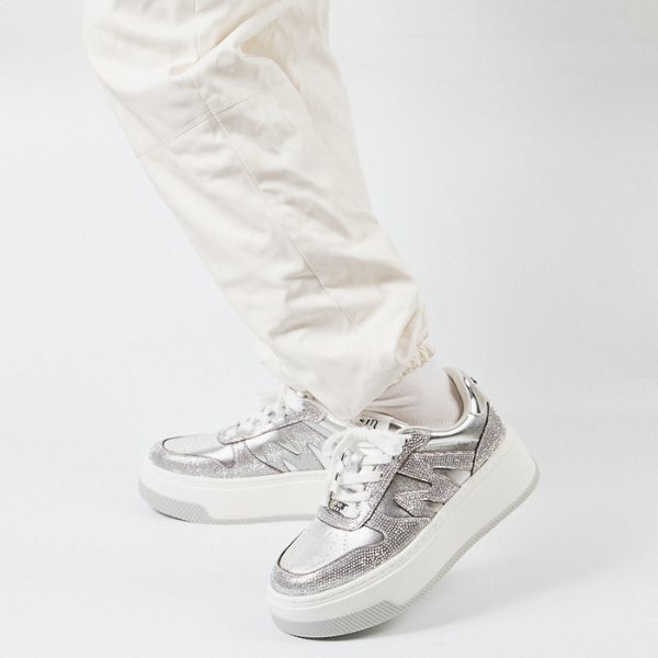 [}C]XfBe[Xj[J[/XeB[u}fiSTEVE MADDENj Vo[