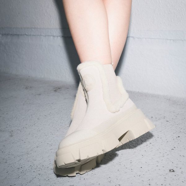 [}C]XG[h`FV[u[c 25AW/XeB[u}fiSTEVE MADDENj SAND SUEDE