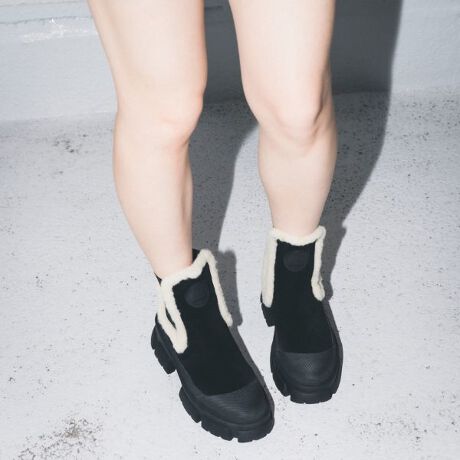 [^:TOWNSHIP-UA]t@[̃g~OSDL[gȃfUĆAH~̃X^COɌȂIx[VbNJ[ŎdグJ[O͑l킢X^Cɂ҂B~j{gXŃt@[vR[fBl[gł̋CςĂ݂āBSTEVE MADDEN(XeB[u}f)uSTEVE MADDEN̓j[[ÑOAChVeBɋ_\A{ɂ͂ȂVѐSfUCŖ͂ӂV[YWJĂuhŊCOZũn[gݍLe܂Ă܂BAb́uY2Kvt@bVےu[c~[\IȃfłBvCOïׁA^OEo[R[ĥV[ɂ́ATCĝēƈقȂTCYLڂĂ邱Ƃ܂BBTCYɖ͂܂Bςf|v܂낵肢܂BqX^btr[rX^btH̃TCYF24.5cm炢@225mm@95mmiwTCYF24.5܂25.0cmzF8.5TCYi24.5cmj܂Ib̕Ɋ̂Ŏɂ1TCYAbvxǂłBt@[̃g~Oӂӂ킵ĂĉłB