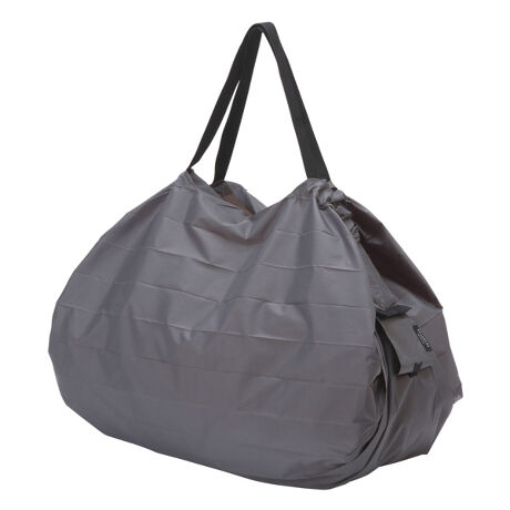 yfUCz邾ŁuVpbƁvCɂ߂RpNgGRobOELTCYłB邭銪ŊȒPɏ܂Ƃ߂邱Ƃo܂BWJSɊ|eʃ^CvŁA1TԂ̂܂Ƃߔɂ߂łBՂĂgڂɂ悤ɁA܌Ƀ{^tĂ܂B܂肽Ŋۂ߂A^т₷RpNgTCYłB}`t[\̂ߒʂLgāA^IߗނȂǂoX悭܂BF╿ɂ}[iȂł̖͂kfUCłByXybNzTCY/50~40cm܂肽ݎF񒼌a6.5~10cmobOgp̃TCY͈łBɓ̂̌`ɂω܂Be/40Le/1ގ/|GXeY//􂢂̂݉\ω׏d/15kg