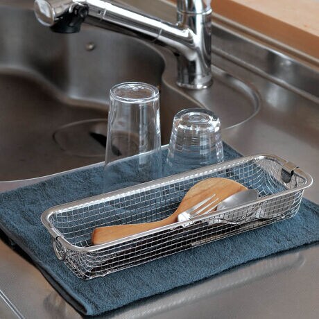 [^:439199]yfUCzJg[c[ށApbLȂǎU炩肪ȕ܂Ƃ܂X^Cv̐؂肩łBgȂ͊|Ď[ł܂BȑfނgpĂ̂Ō^ꂵɂ̂łBڐH킪tACʂr̃fUCłBイȂǂ̒؂̐؂ȂǃUƂĂgp\łBH@Ŋې􂢂ł邩炢ȏԂłg܂ByXybNzTCY/31.2~s9.8~5.5cmF27~s6~[4.5cmd/142ge/1ގ/18-8XeXX`[Y/{H􂢊@/gp\ω׏d/1kg