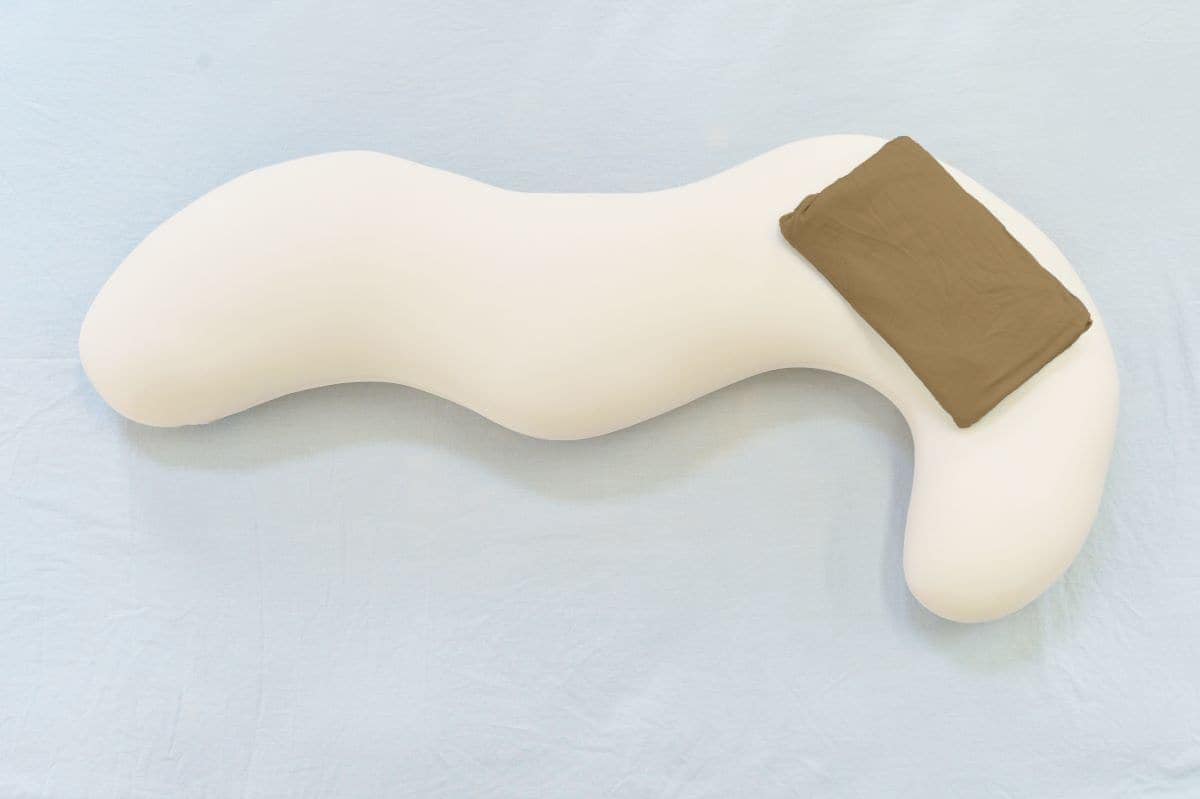 [}C]J_ɃtBbg pJo[Pi/J_ɃtBbg閍ibody fit pillowj _[NuE