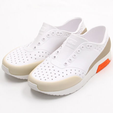 [^:F0000231]NVbNȃjOV[YCXs[V󂯁AAX`bNȃVGbgLennoxB^E[XɍœKŁAR[fBl[g̕LĂ܂B3̃p[cȂEVA\ɁA_Ńxxbĝ悤ȏ_炩^b`ɎdグWanderfoamZpčĂA炵̊ԂsvȒ̂炩BNVbNȃfUCIɉ߂ꑫłB