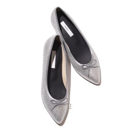 [^:vm23ss21SH]NVJŏiȕ͋C̐؂ւfUCڂ䂭EhgDoGV[YB̑傫ȃ}^jeB̕AԂ}}AqlƑ鎖LbY}}ɂd}}܂ŁAgSn炩hgɂhghgwrehƊĂ܂IWioGV[YB炩ȐlHvgpA}}̍slčꂽɂSńAptɓ悤ȓłSłBlD݂̕i̗ǂ͋CJWAX^CX^CbVɌ܂܂B1𓊓΁A̃fC[X^Cwy߂I Jp̃oGV[ÝAqlƂ̌Vт}ȉJɂSłB~J̊ԂKɂ߂܂B|Cg̃e[v͏iȃXgb`Tee[vgpA݂₷̑ɂ_炩ȔɁBC\[̓ɂ͌Iᔽ+̃NbVgpA}^jeB₨qlۂɏdSɊ|鎖lAɂ͍XɌX|WAĝւ̕Syɂdlɂ܂B{lɍ킹،^gpւ̃tBbgQȂADȂǂ̎dオYłBׂtHƁAL[gȃ{BC\[͍RہEhLEhJrłƂSnIIWiV[Y|[`tAwZɏoۂ◷sȂǂ̎^тɂ֗łByAbp[fނɂāz炩ŉ̂ꂢȍvB\tgł₳SnłBϐŋ}ȉJSłByTCYIтɂāzʏQE͂̕TCYIтBbAAL͂̕ܐ悪ׂȂĂ邽߃TCY傫߂߂܂B̌`ɂ͌l܂̂ł܂łQl܂łɂ肢܂BfB[XpvX |CebhgD 炩 Te{ 芴 [q[ ₷  ɂ ɂȂɂ d VvR[f  Ob^[ LL ϐ  ᔽ R hL hJr ƃX|W NbV fC[ ʋ 񎟉 q s Xj[J[o ItBXJWA q TCY 傫TCY 22cm 26cm ^тł { Вܕt ~JyCɓo^̂߁zEiCɓo^Ɣ؂ACe̍ēגʒm₨ȏ^C[ɂ󂯎肢܂EɁAuhCɓo^ΐVACȅQbgł܂