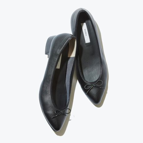 [^:vma21ss01SH]}}ɂƂĖȂ̂́AgāA₷āAɂV[YhBȃ}}ׂ̈ɍꂽlCoGV[YɁAƌƃX^CAbvʂq[3.5cm^CvłIq[łA܂Ń[q[̂悤ȗSnڎwCi[NbV̐݌vA肪_炩őϐAϋv̍lHvIA\tgł₳SɎdグ܂BtF~jȃ{ƊÂ}|CebhgDxǂoXBfC[͂AItBXwZ֌WȂǂɂgpACeB|Cg̃e[v͏iȃXgb`Tee[vgpA݂₷̑ɂ_炩ȔɁBC\[̓ɂ͌Iᔽ̃X|WgpA}^jeB₨qlۂɏdSɊ|鎖lAɂ͍XɌX|WAĝւ̕Syɂdlɂ܂B{lɍ킹،^gpւ̃tBbgQȂADȂǂ̎dオYłBׂtHƁAL[gȃ{BC\[͍RہEhLEhJrłƂSnIIWiV[Y|[`tAwZɏoۂ◷sȂǂ̎^тɂ֗łByTCYIтɂāzʏQE͂̕TCYIтBbAAL͂̕ܐ悪ׂȂĂ邽߃TCY傫߂߂܂B̌`ɂ͌l܂̂ł܂łQl܂łɂ肢܂BfB[XpvX |CebhgD 炩 Te{ 芴 q[t ₷  ɂ ɂȂɂ d VvR[f  }bg ϐ  ᔽ R hL hJr ƃX|W NbV fC[ ʋ wZs s Xj[J[o ItBXJWA q TCY 傫TCY 22cm 26cm ^тł { Вܕt ~JyCɓo^̂߁zEiCɓo^Ɣ؂ACe̍ēגʒm₨ȏ^C[ɂ󂯎肢܂EɁAuhCɓo^ΐVACȅQbgł܂