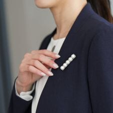 パールバーブローチ（クロス付き）/ショート