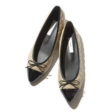 ヴィリーナ(VIRINA)の晴雨兼用キルティングポインテッドバレエシューズ